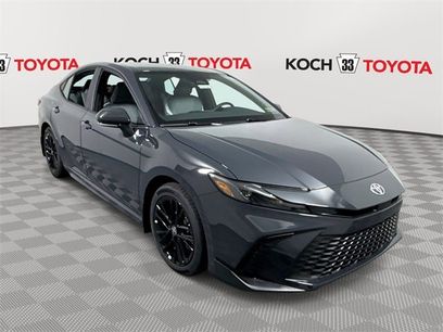 New 2025 Toyota Camry SE