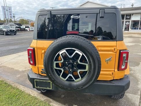 Used 2022 Ford Bronco Outer Banks image 8