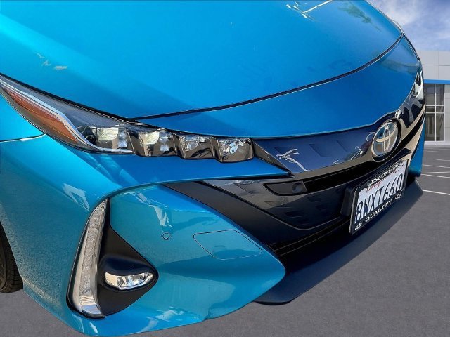 Used 2021 Toyota Prius Prime Limited w/ Carpet Mat Package (TMS) FWD image 35