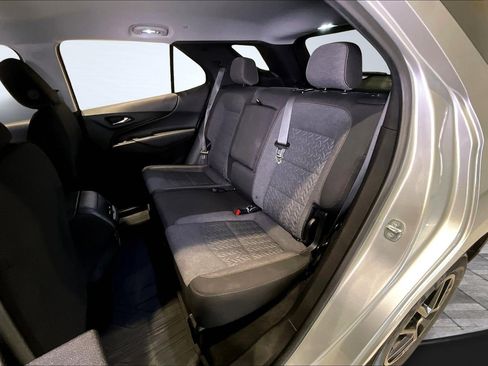 Used 2022 Chevrolet Equinox LT image 21