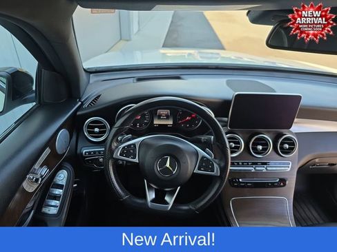 Used 2019 Mercedes-Benz GLC 300 4MATIC image 13