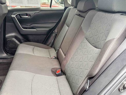 Used 2023 Toyota RAV4 XLE image 17