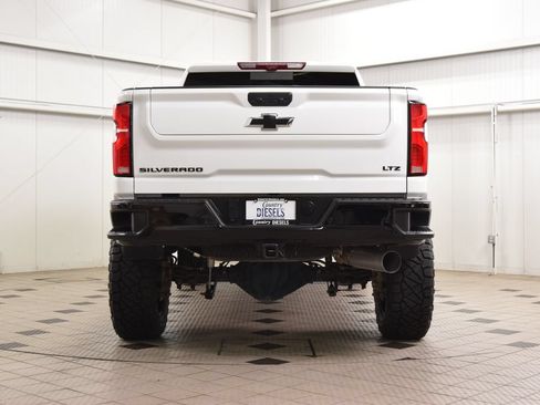 Used 2025 Chevrolet Silverado 2500 LTZ w/ Trail Boss Package AWD/4WD image 7