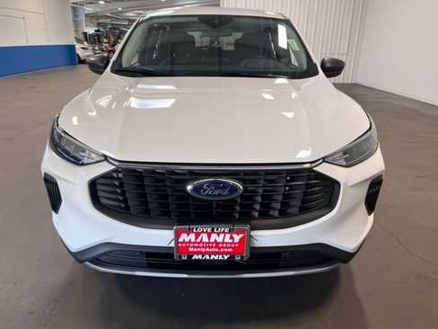 Used 2025 Ford Escape Active image 8