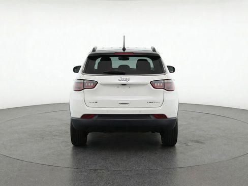 Used 2025 Jeep Compass Limited AWD/4WD image 7