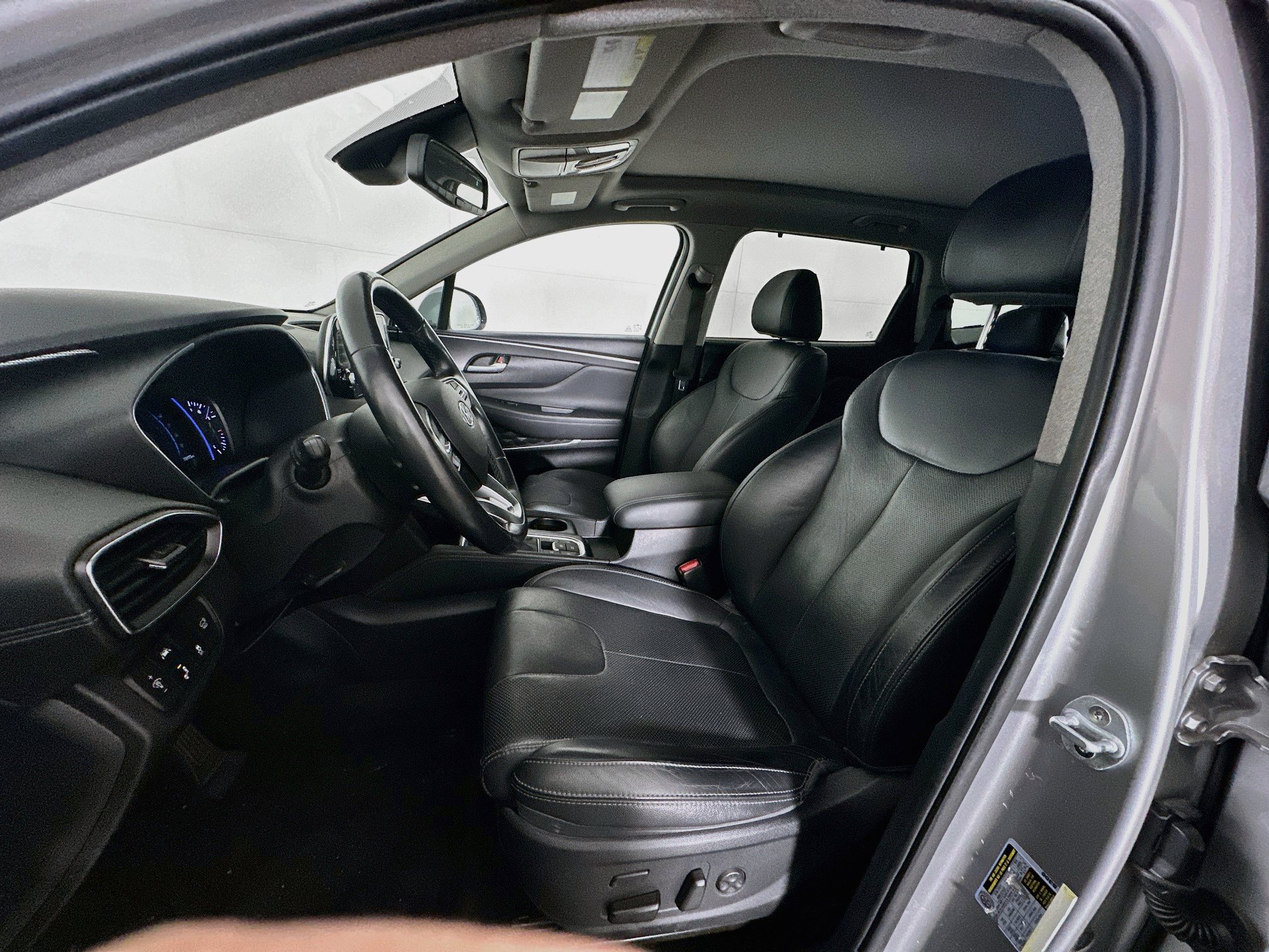 Used 2020 Hyundai Santa Fe Limited FWD image 13