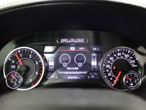 Used 2022 RAM 3500 Laramie AWD/4WD image 13