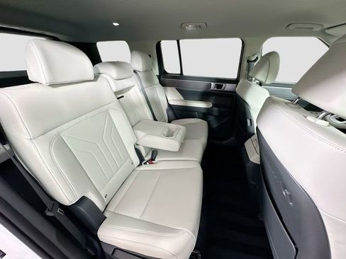 Used 2026 Hyundai Santa Fe SEL image 28