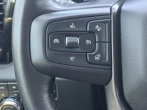 Used 2024 GMC Sierra 2500 AT4X image 24