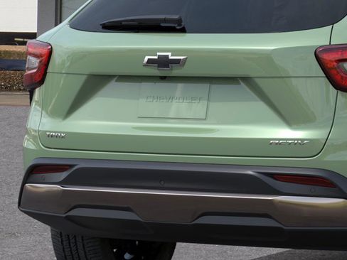 New 2026 Chevrolet Trax ACTIV w/ Driver Confidence Package image 14