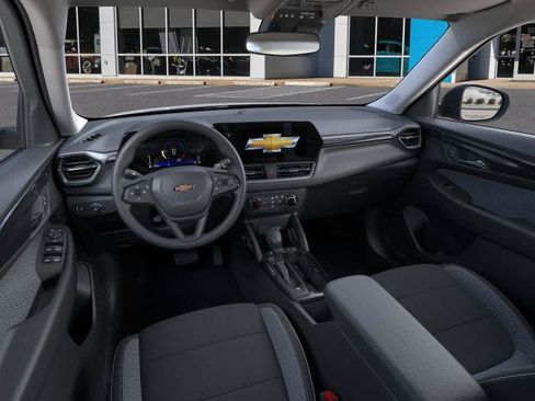 New 2026 Chevrolet TrailBlazer LS w/ LS Convenience Package AWD/4WD image 15