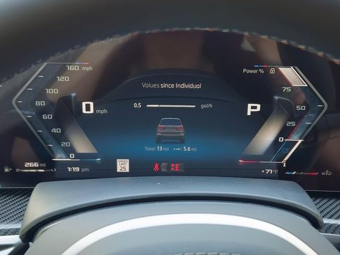 New 2026 BMW X7 M60i image 15