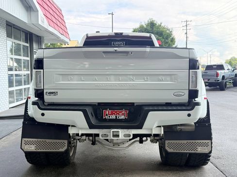 Used 2022 Ford F450 Platinum w/ FX4 Off-Road Package AWD/4WD image 4