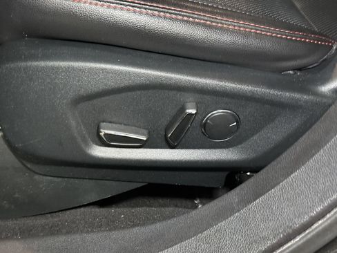 Used 2018 Ford Explorer Sport image 23