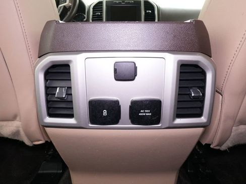 Used 2018 Ford F150 Lariat AWD/4WD image 19