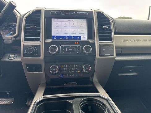 Used 2020 Ford F250 Lariat w/ Lariat Ultimate Package AWD/4WD image 20