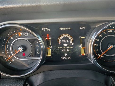 Used 2023 Jeep Gladiator Willys image 18