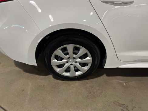 Used 2023 Toyota Corolla LE image 37