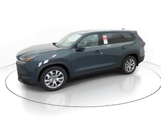 New 2026 Toyota Grand Highlander Limited AWD/4WD video 2