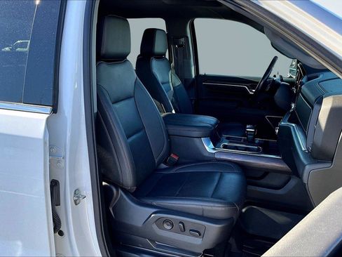 Used 2023 GMC Sierra 1500 SLT w/ SLT Premium Package image 7