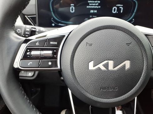 Used 2025 Kia Seltos S image 22