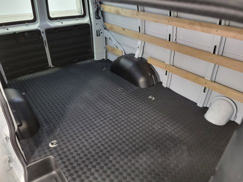 Used 2024 Chevrolet Express 2500 w/ Driver Convenience Package image 22