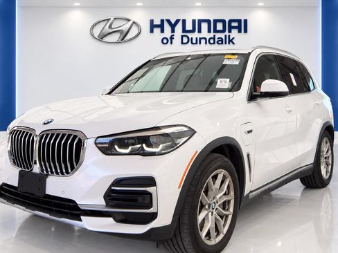 Used 2023 BMW X5 xDrive45e w/ Luxury Seating Package AWD/4WD image 1