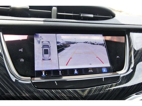 New 2024 Cadillac XT6 Premium Luxury w/ Technology Package FWD image 18