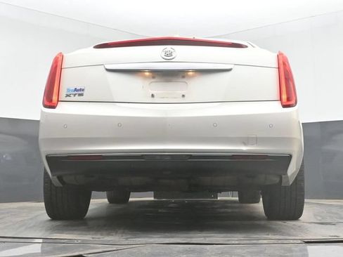 Used 2013 Cadillac XTS FWD image 31