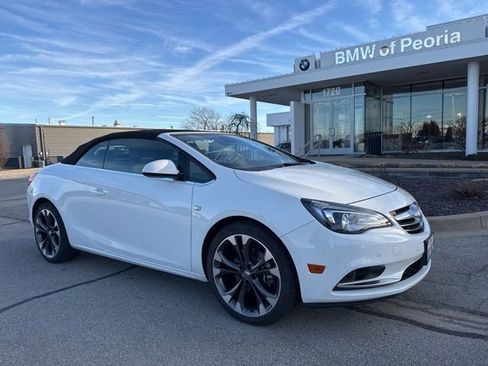 Used 2016 Buick Cascada Premium image 2