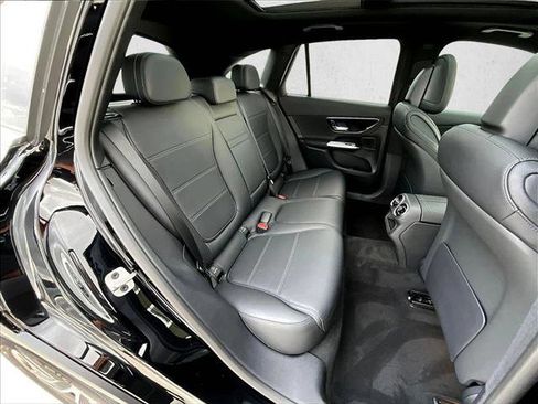 Used 2026 Mercedes-Benz GLC 300 GLC 300 image 27