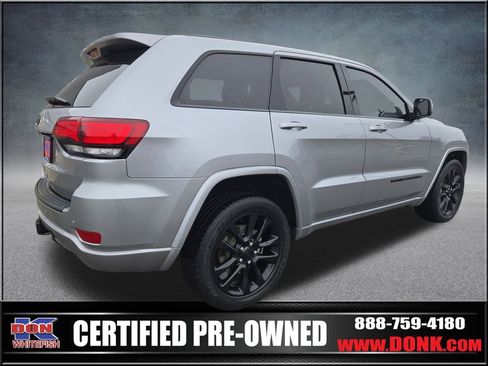 Certified 2021 Jeep Grand Cherokee Laredo X image 8