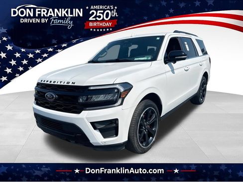 Used 2024 Ford Expedition Limited AWD/4WD image 1