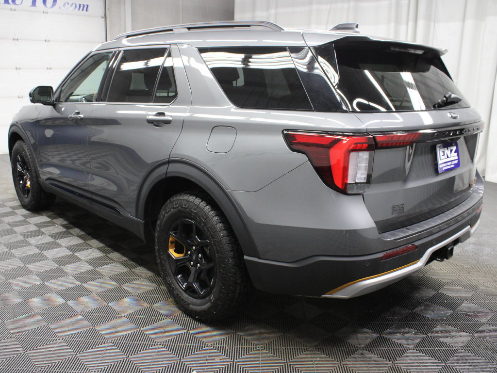 Used 2026 Ford Explorer Tremor w/ Tremor Convenience Package AWD/4WD image 7