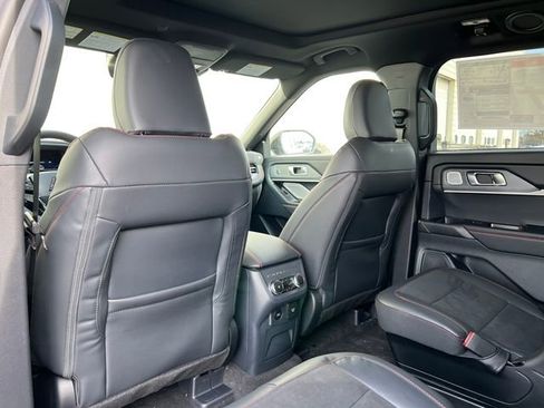 New 2026 Ford Explorer ST w/ Sun And Sound Package image 40