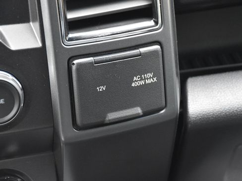 Used 2019 Ford F150 XLT w/ Equipment Group 302A Luxury image 46