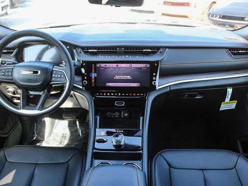 New 2026 Jeep Grand Cherokee L Limited AWD/4WD image 13