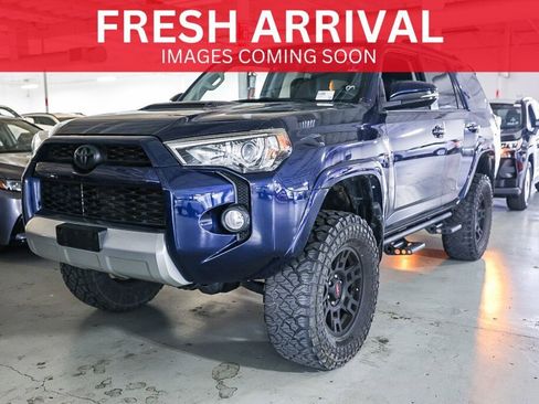 Used 2019 Toyota 4Runner TRD Off-Road Premium AWD/4WD image 1