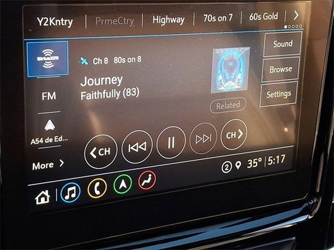 Used 2023 Chevrolet Traverse High Country image 18