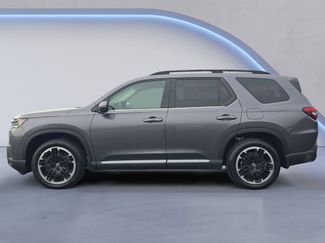 New 2026 Honda Pilot Touring video 2