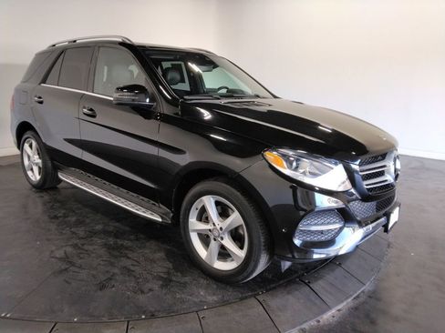 Used 2017 Mercedes-Benz GLE 350 4MATIC image 4