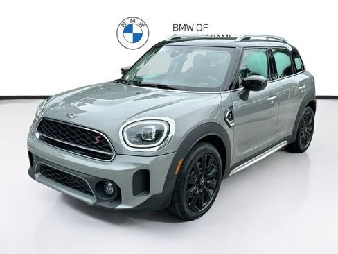 Used 2023 MINI Cooper Countryman S FWD image 3