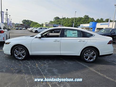 New 2025 Honda Accord EX-L image 4