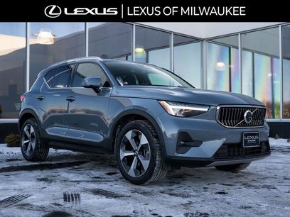 Used 2023 Volvo XC40 B5 Plus w/ Driver Assist Package