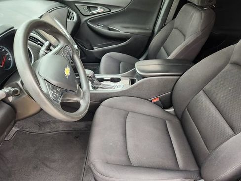 Used 2023 Chevrolet Malibu LT w/ Driver Confidence Package FWD image 12