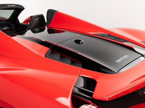 Certified 2020 Ferrari 488 Pista Spider RWD image 59