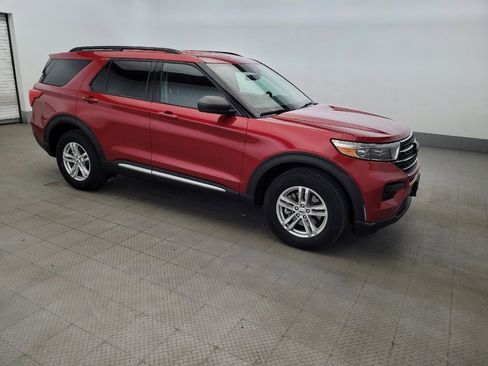 Used 2021 Ford Explorer XLT AWD/4WD image 11