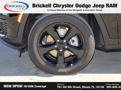 Used 2025 Jeep Grand Cherokee L Altitude image 40