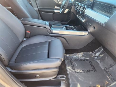 Certified 2026 Mercedes-Benz GLB 250 4MATIC image 19