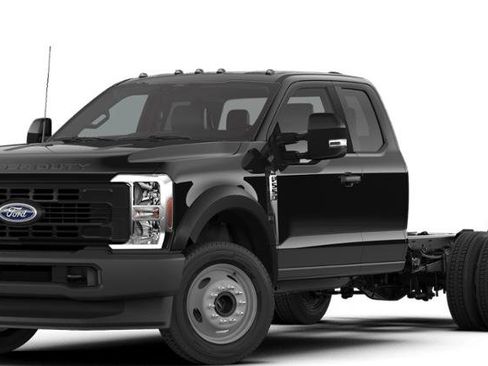 New 2026 Ford F550 4x4 SuperCab Super Duty image 2